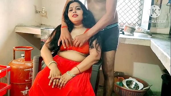 Desi indian  steps fuking Hindi Audio kichen