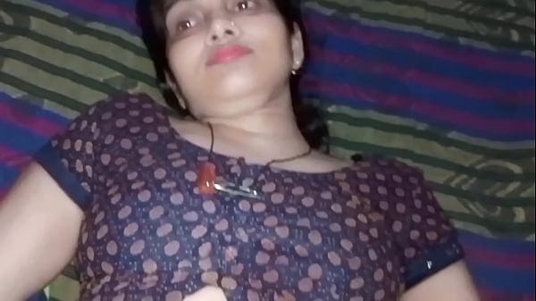 Indian Housewife Get seduced by her Lover and Have a wonderful FUCK