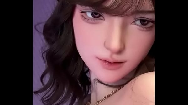 Er verehrt ihre atemberaubenden sexy sinnliche Kurven 1 4 sinnliche Kurven